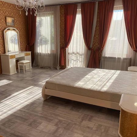 Valencia Hotel Odessa Eksteriør bilde