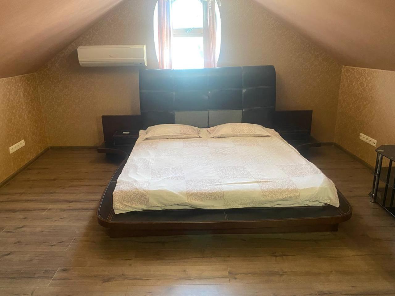 Valencia Hotel Odessa Eksteriør bilde